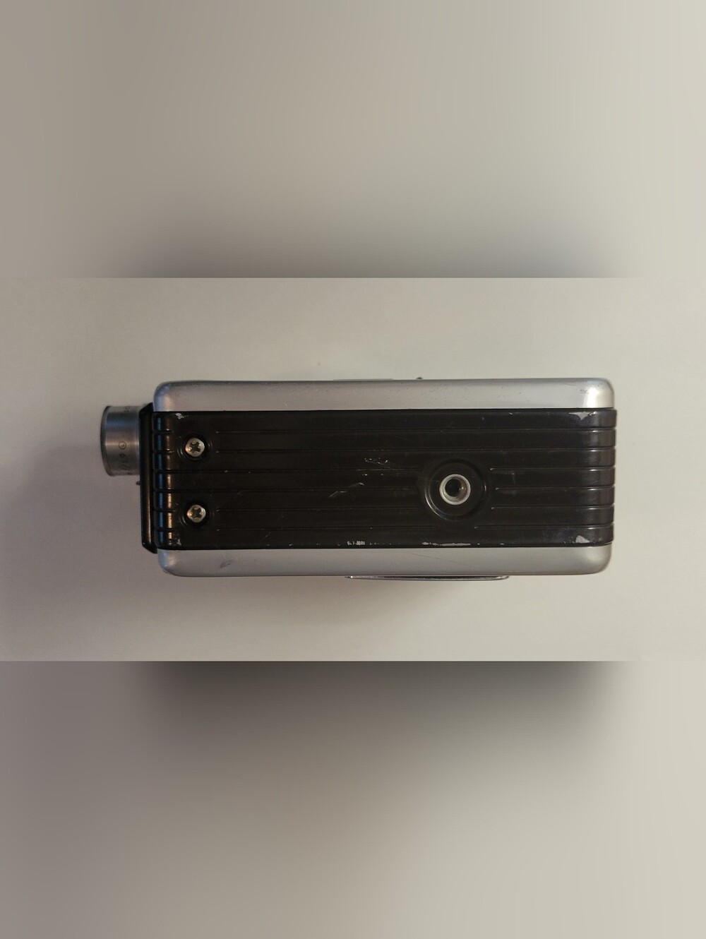 Kodak Brownie 8mm Movie Camera - Silver and Black - Picture 6 of 10